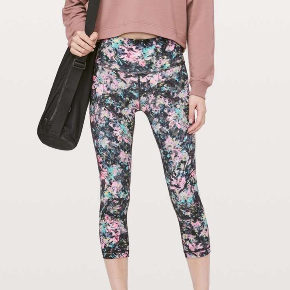 Lululemon Wunder Under Crop HR *Full-On Luon 21" in Dappled Daze Multi Size 4